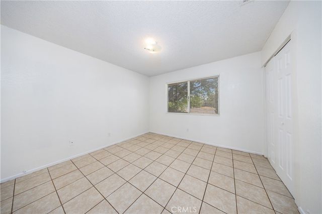 10686 Jamul, Apple Valley, CA 92308