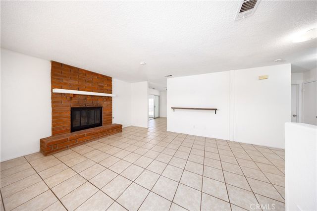 10686 Jamul, Apple Valley, CA 92308