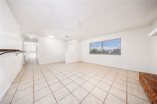 10686 Jamul, Apple Valley, CA 92308