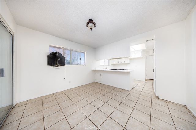 10686 Jamul, Apple Valley, CA 92308