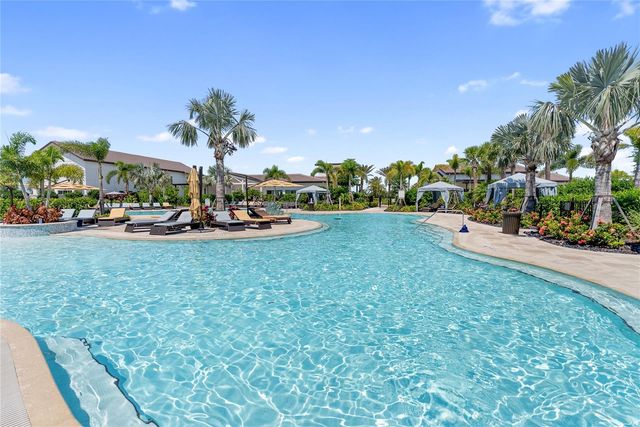 18349 CROPSIDE TRAIL, Lakewood Ranch, FL 34211