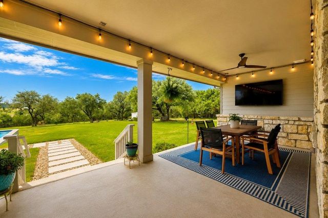 335 Turkey Tree RD, Spicewood, TX 78669