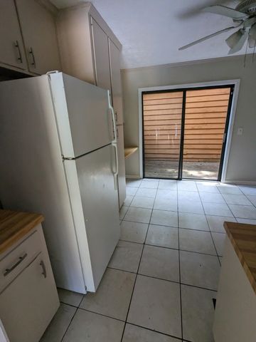 2983 Bay Shore Drive, Tallahassee, FL 32309