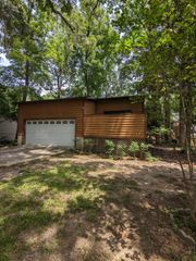 2983 Bay Shore Drive, Tallahassee, FL 32309
