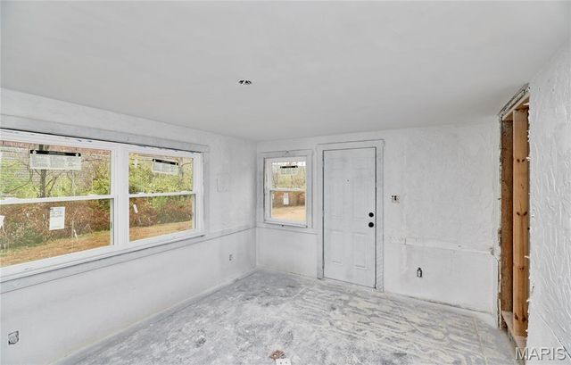 8641 Mayflower Court, St Louis, MO 63132