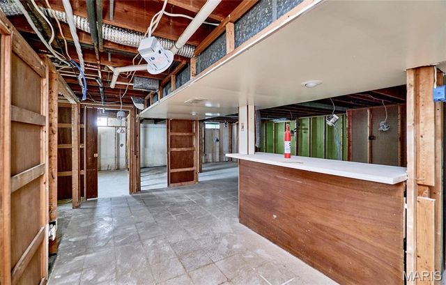 8641 Mayflower Court, St Louis, MO 63132