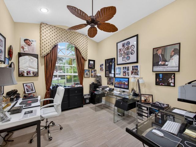 9624 Crooked Stick Lane, Port St Lucie, FL 34986