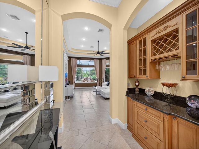 9624 Crooked Stick Lane, Port St Lucie, FL 34986