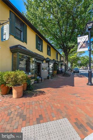 36155 CHAMBLIN MILL LN, Purcellville, VA 20132