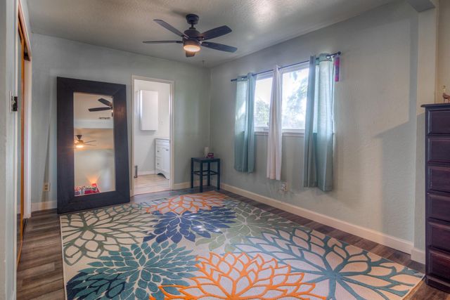 8057 Butternut Dr, Citrus Heights, CA 95621