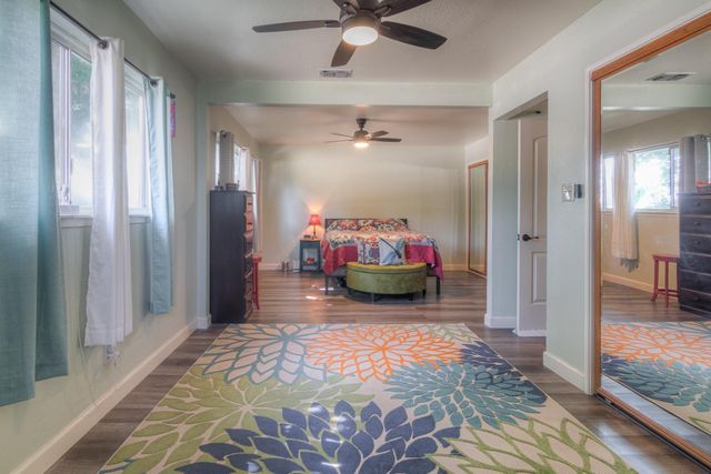 8057 Butternut Dr, Citrus Heights, CA 95621