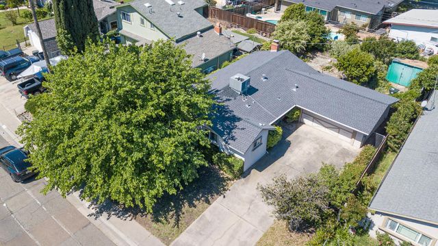 8057 Butternut Dr, Citrus Heights, CA 95621