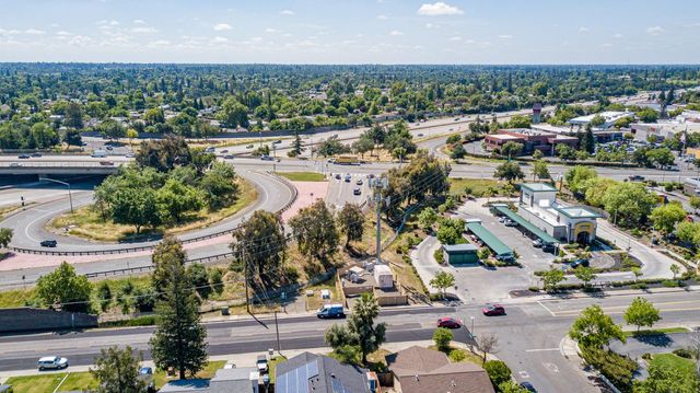 8057 Butternut Dr, Citrus Heights, CA 95621