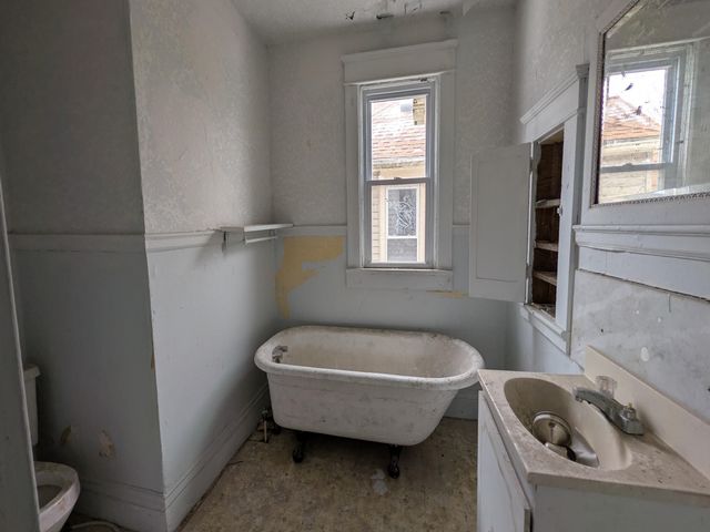 318 W Butler Street, Fort Wayne, IN 46802