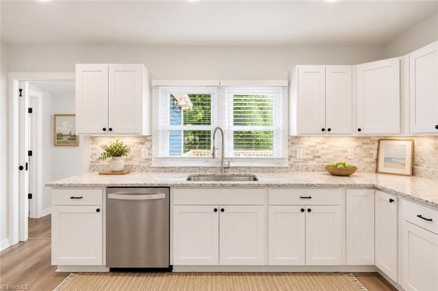 4157 Old Hillsborough Road, Mebane, NC 27302
