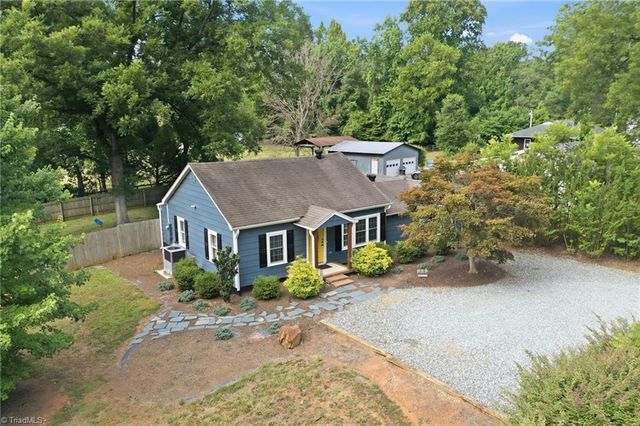 4157 Old Hillsborough Road, Mebane, NC 27302