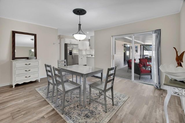 1007 CRESCENT PARKWAY, Deland, FL 32724