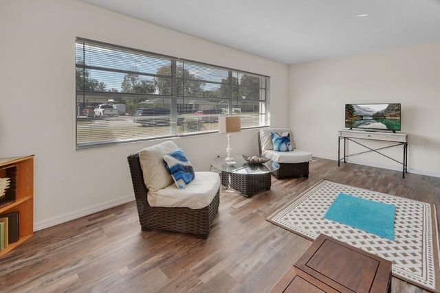 1007 CRESCENT PARKWAY, Deland, FL 32724