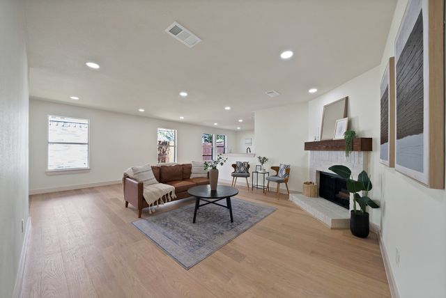 5358 Driftway Drive, Fort Worth, TX 76135