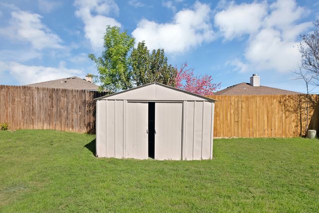 5358 Driftway Drive, Fort Worth, TX 76135