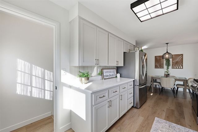 451 23rd Street NW, Cedar Rapids, IA 52405