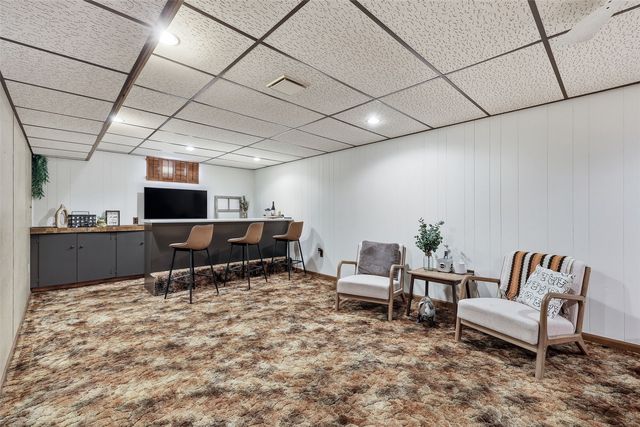 451 23rd Street NW, Cedar Rapids, IA 52405