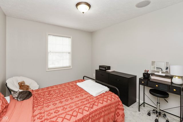 502 Acorn Drive, Whiteland, IN 46184