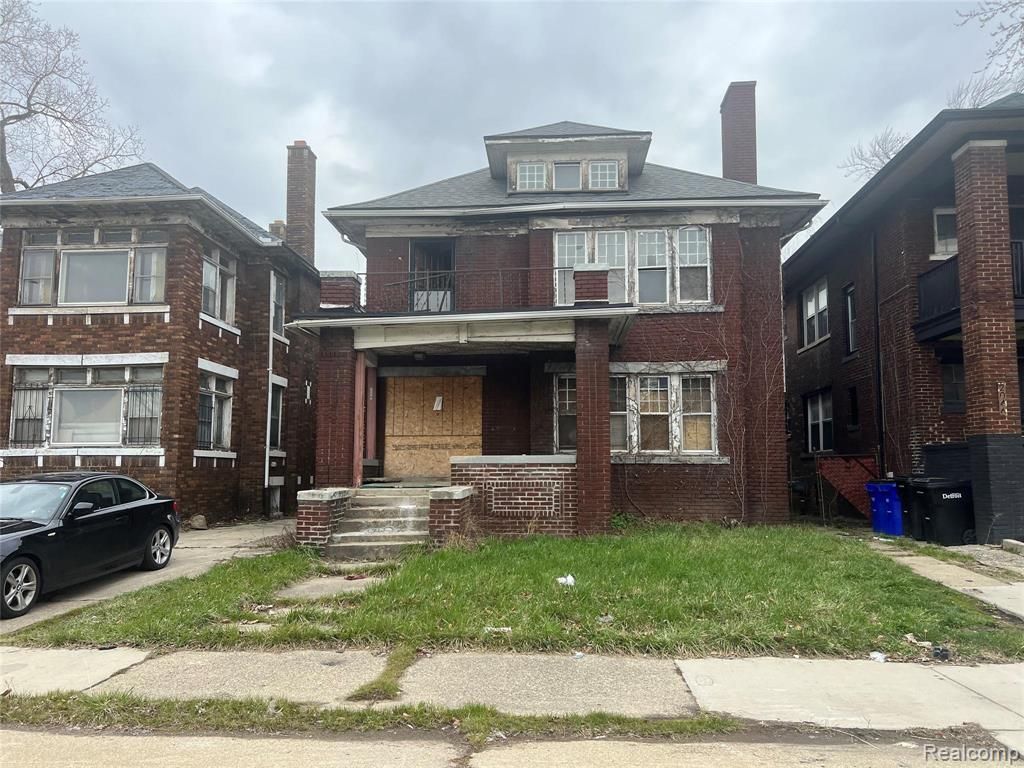 2052 Clairmount Street, Detroit, MI 48206