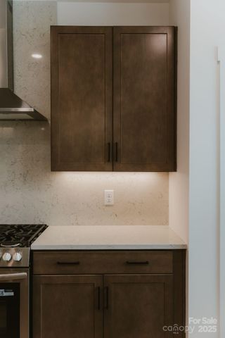 817 Garringer Place, Charlotte, NC 28208