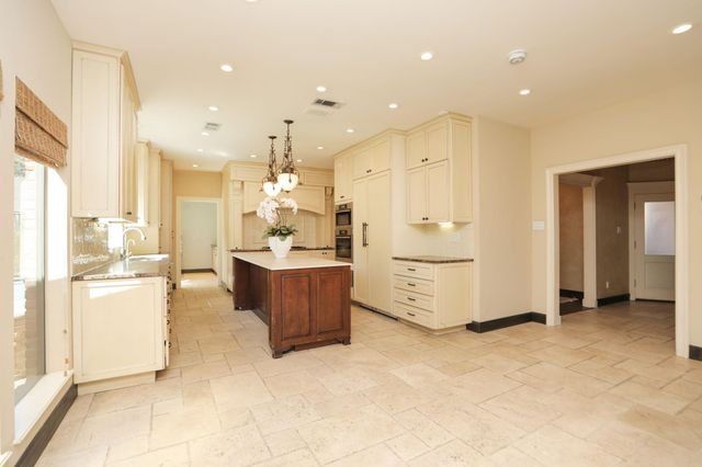 618 Sandy Port Street, Houston, TX 77079