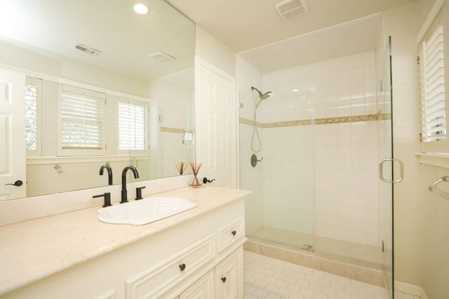 618 Sandy Port Street, Houston, TX 77079