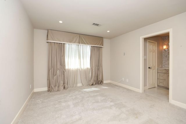 618 Sandy Port Street, Houston, TX 77079