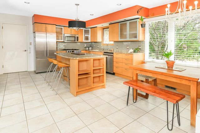 2321 E Rechter Road, Bloomington, IN 47401