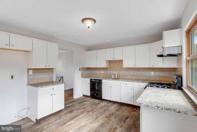 109 DRIFTWOOD LN, Lanoka Harbor, NJ 08734