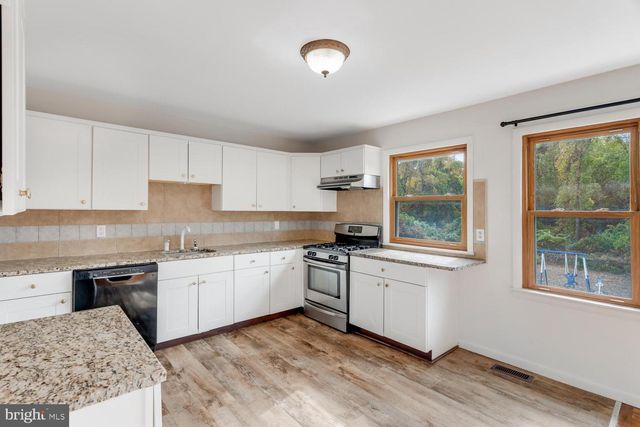 109 DRIFTWOOD LN, Lanoka Harbor, NJ 08734