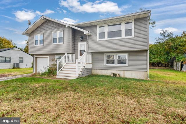 109 DRIFTWOOD LN, Lanoka Harbor, NJ 08734