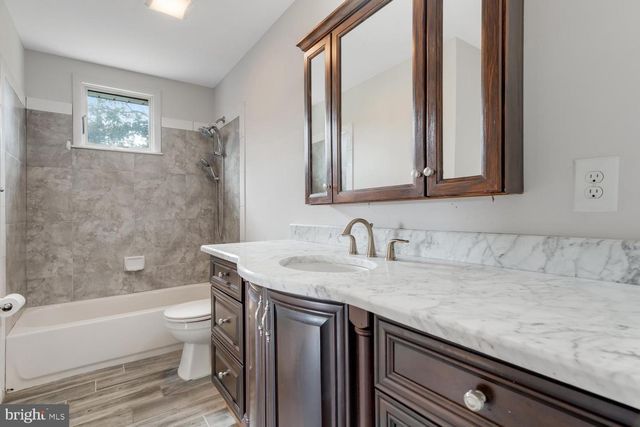 109 DRIFTWOOD LN, Lanoka Harbor, NJ 08734