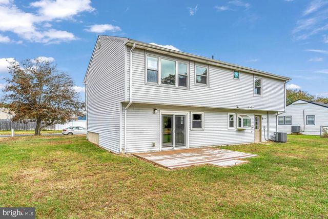 109 DRIFTWOOD LN, Lanoka Harbor, NJ 08734