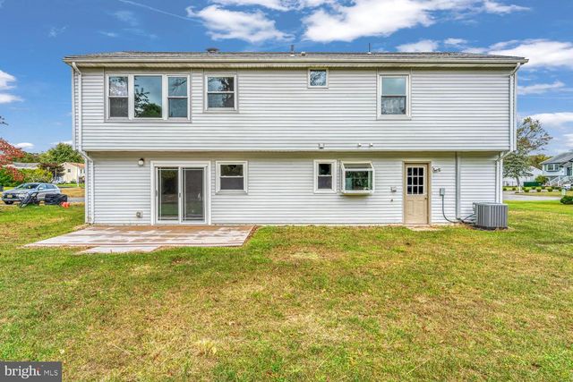 109 DRIFTWOOD LN, Lanoka Harbor, NJ 08734