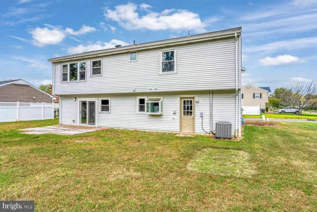 109 DRIFTWOOD LN, Lanoka Harbor, NJ 08734