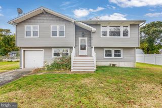 109 DRIFTWOOD LN, Lanoka Harbor, NJ 08734