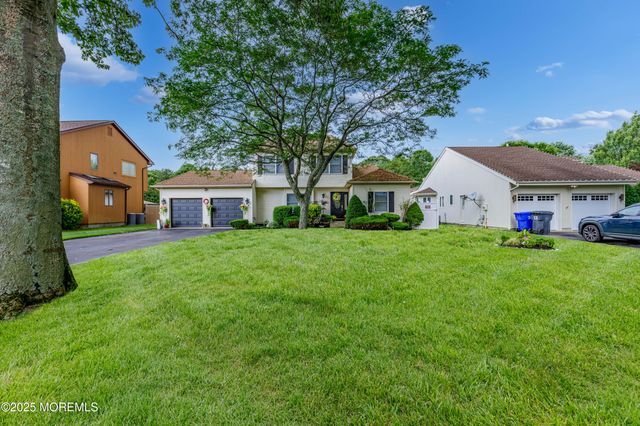 26 Poppy Court, Brick, NJ 08723