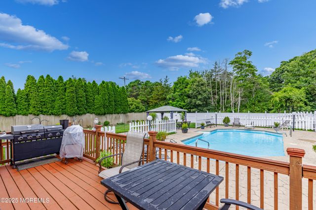 26 Poppy Court, Brick, NJ 08723