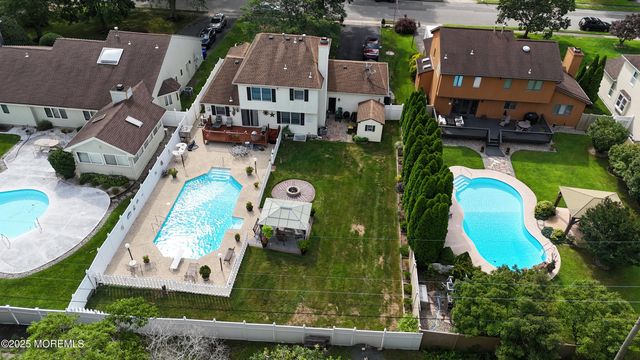 26 Poppy Court, Brick, NJ 08723