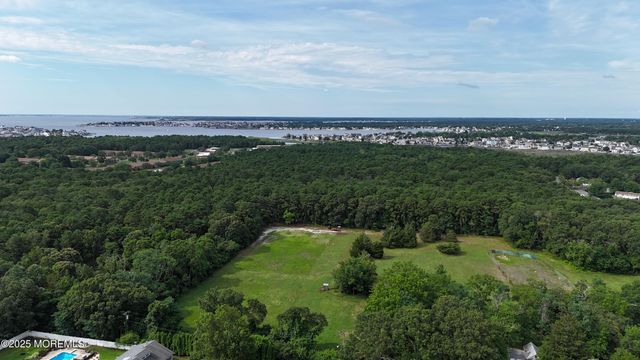 26 Poppy Court, Brick, NJ 08723