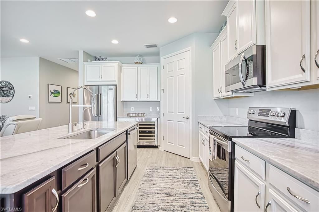 15280 Floresta LN, FORT MYERS, FL 33908 — photo 5