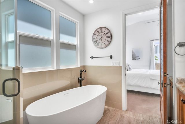 1725 Ford Avenue, Redondo Beach, CA 90278