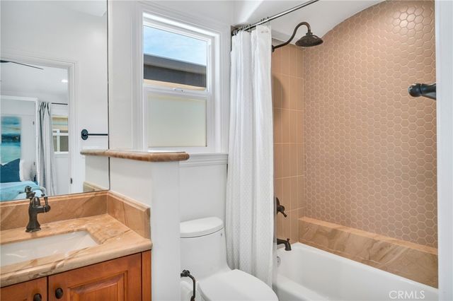 1725 Ford Avenue, Redondo Beach, CA 90278