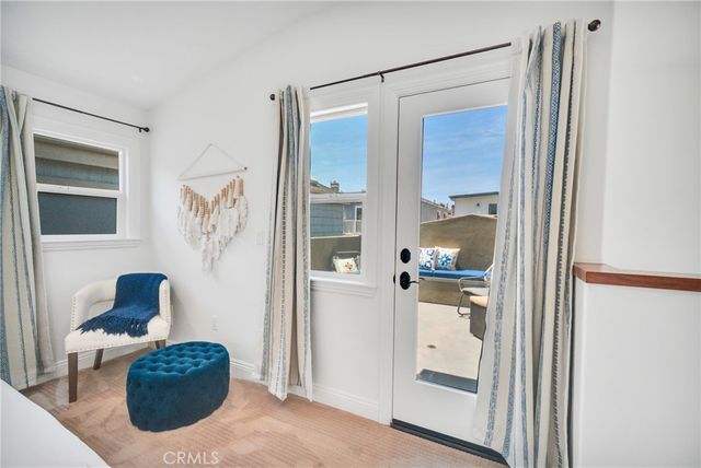 1725 Ford Avenue, Redondo Beach, CA 90278