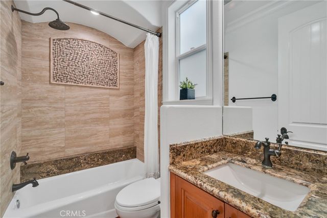 1725 Ford Avenue, Redondo Beach, CA 90278